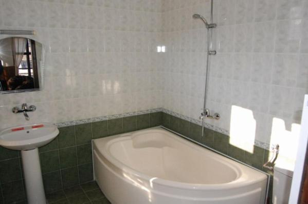 טריאבנה Trevnenski Kat Hotel מראה חיצוני תמונה